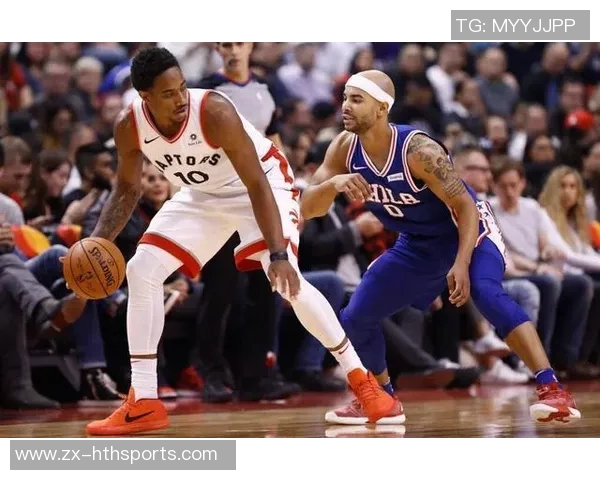 西蒙斯自信表达与拓荒双枪同场竞技的潜力并分享学习经历