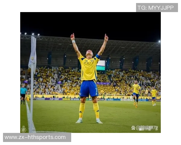 C罗本赛季表现出色代表俱乐部和国家队出战17场贡献16球2助攻