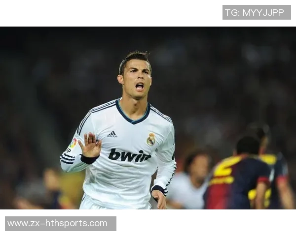 卡尔德隆回顾C罗加盟皇马背后的动机与梅西的相互成就关系